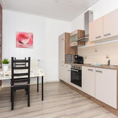 Ferienwohnungen Im Haus Waterkant Neuharlingersiel Ngoại thất bức ảnh